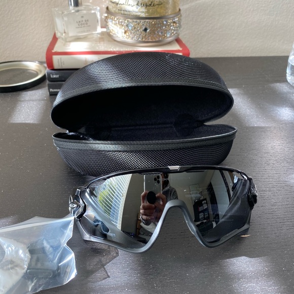 Oakley jawbreakers - Picture 3 of 8